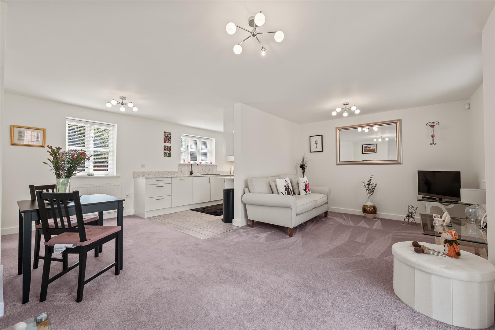 Manor Walk, Epperstone, Nottingham